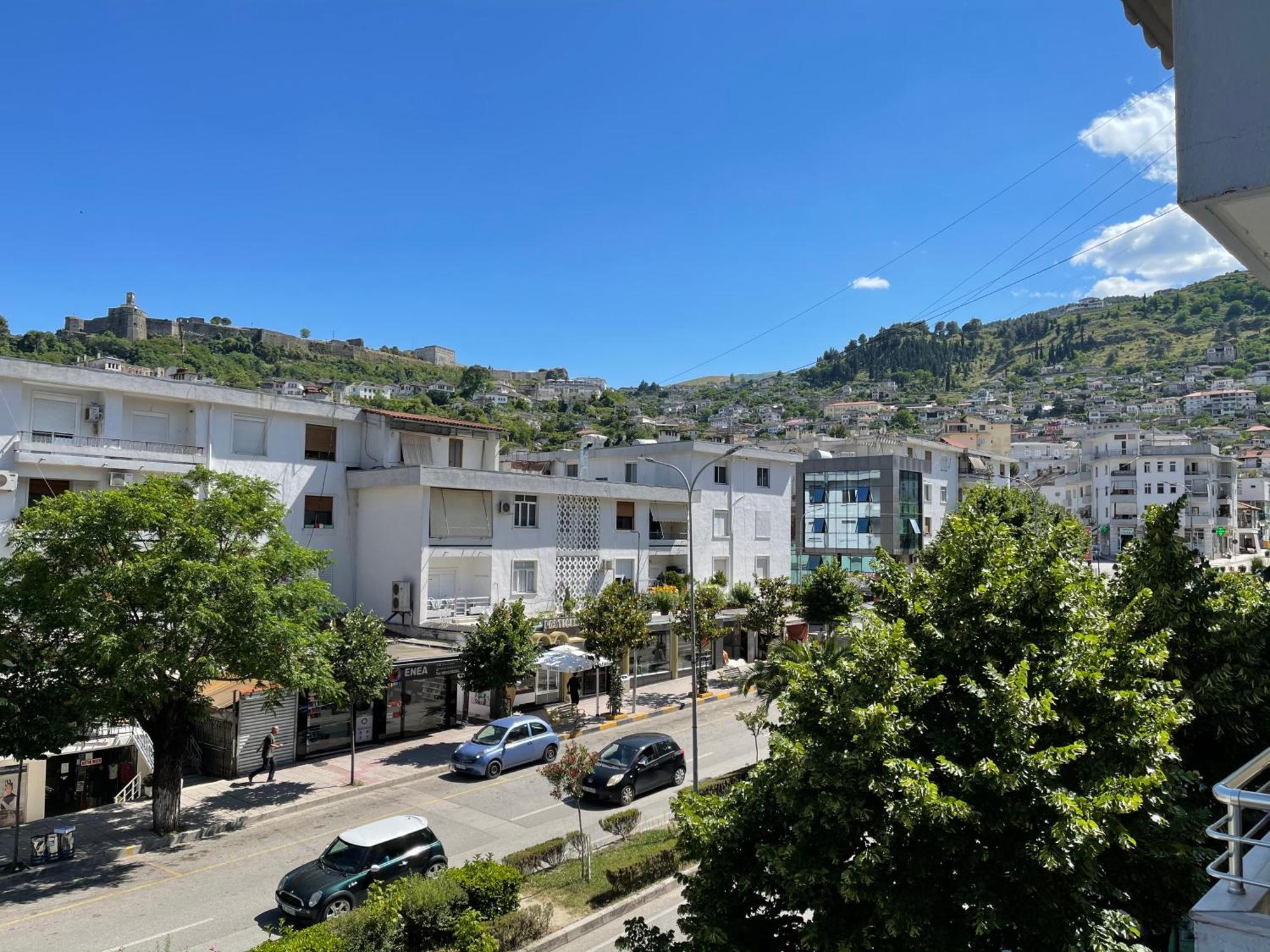 Hotel Freskia Gjirokastër 외부 사진